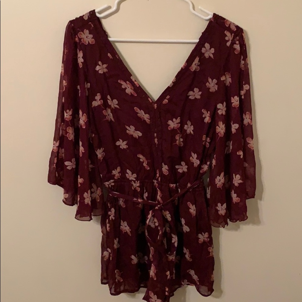 ❌SOLD Abercrombie & Fitch Floral Romper - Picture 1 of 5